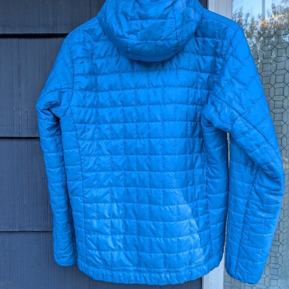 LIKE NEW Patagonia Blue Men's Nano Puff® Hoody Size M - Picture 2 of 9